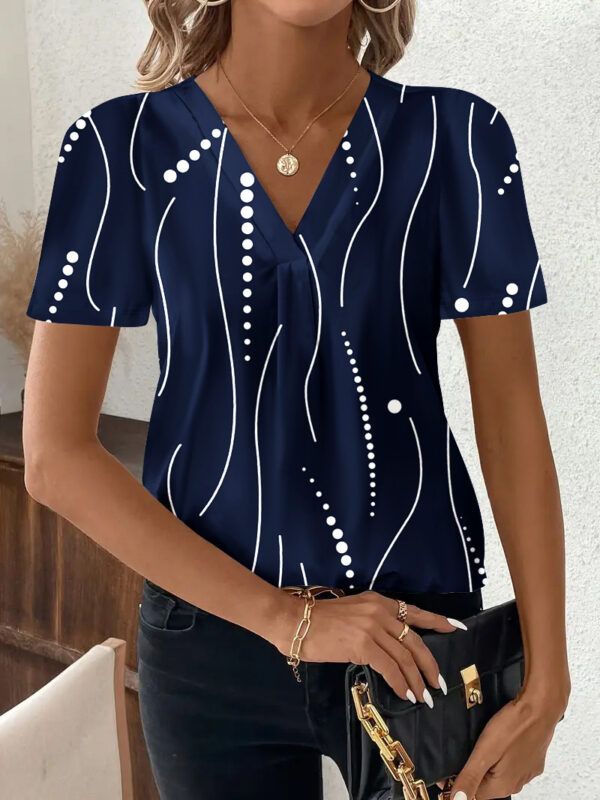 Fashion Casual Printing V-neck Top - Image 4